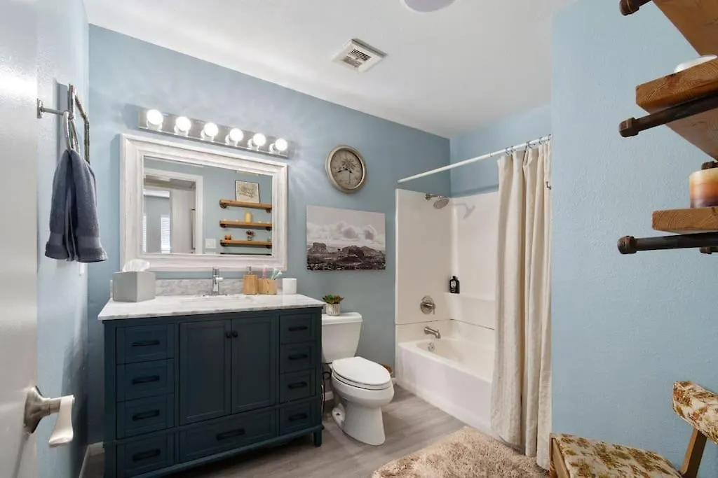 Lägenhet Vacation House! 6Br, Free Heated Pool, Arcade & Hot Tub Phoenix USA