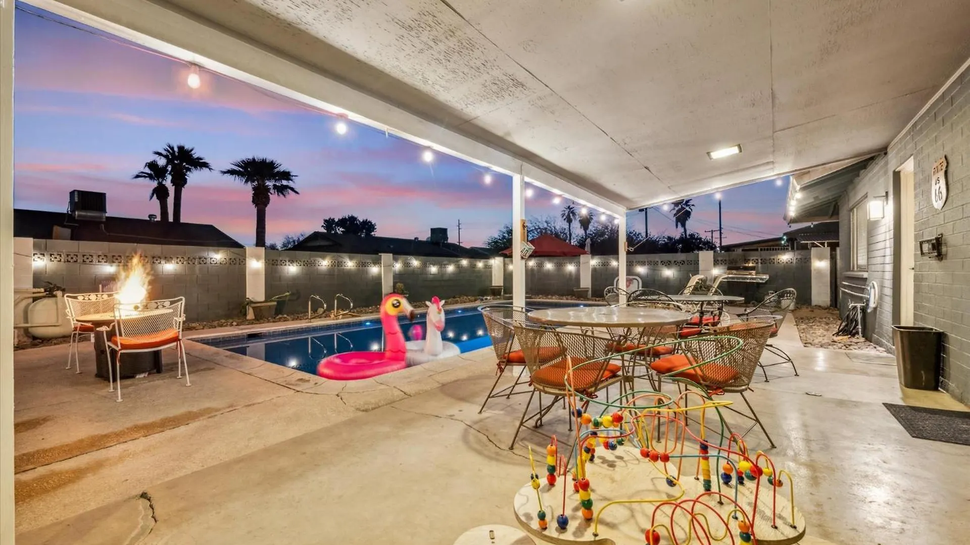 Vacation House! 6Br, Free Heated Pool, Arcade & Hot Tub Phoenix United States